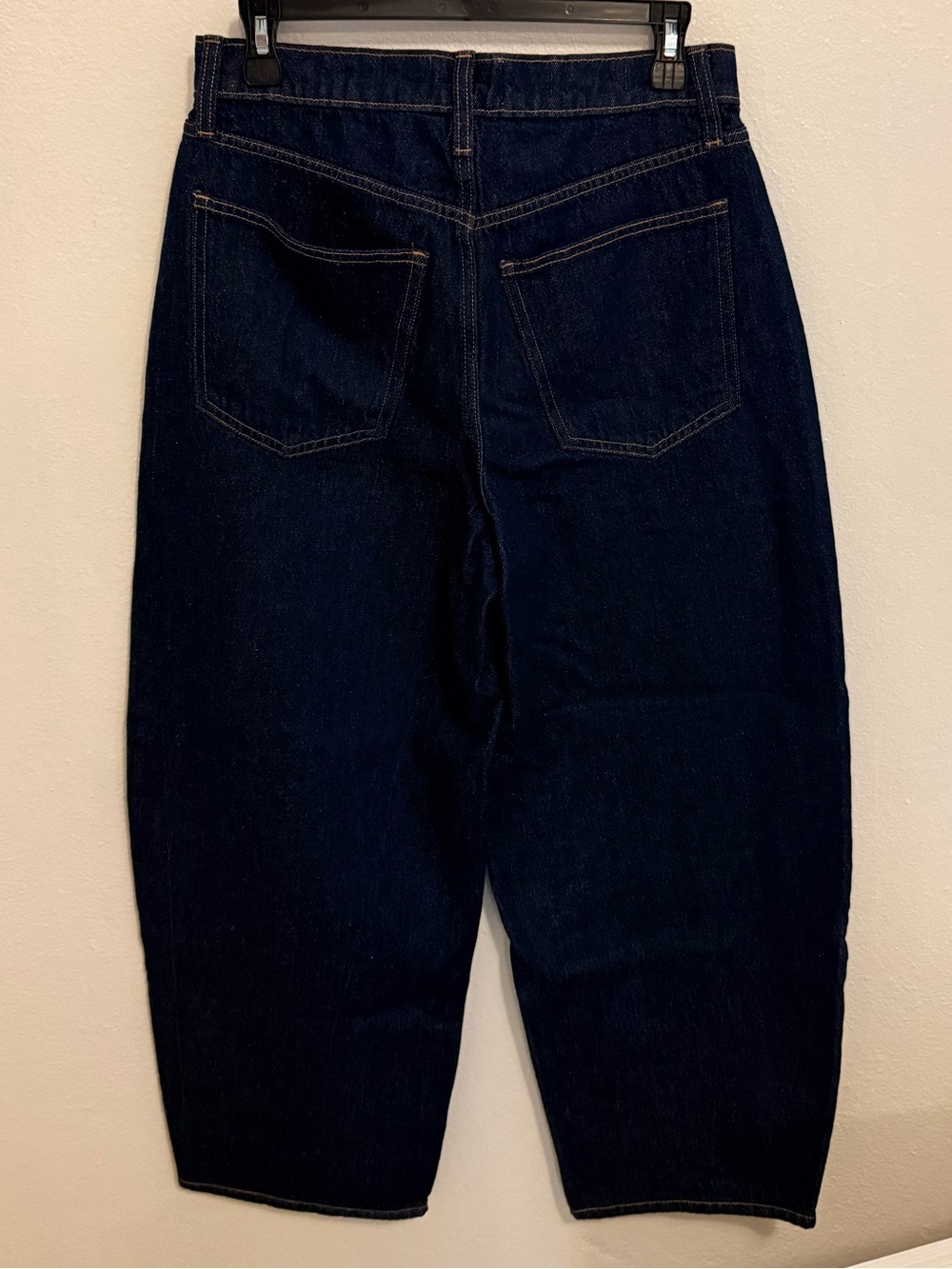 Universal Thread Easy Barrel Jean - Picture 5 of 5